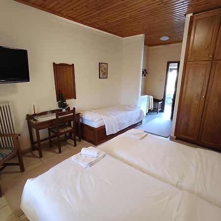 2 Alonia Hotel Anatoliki Frangista Kamer foto
