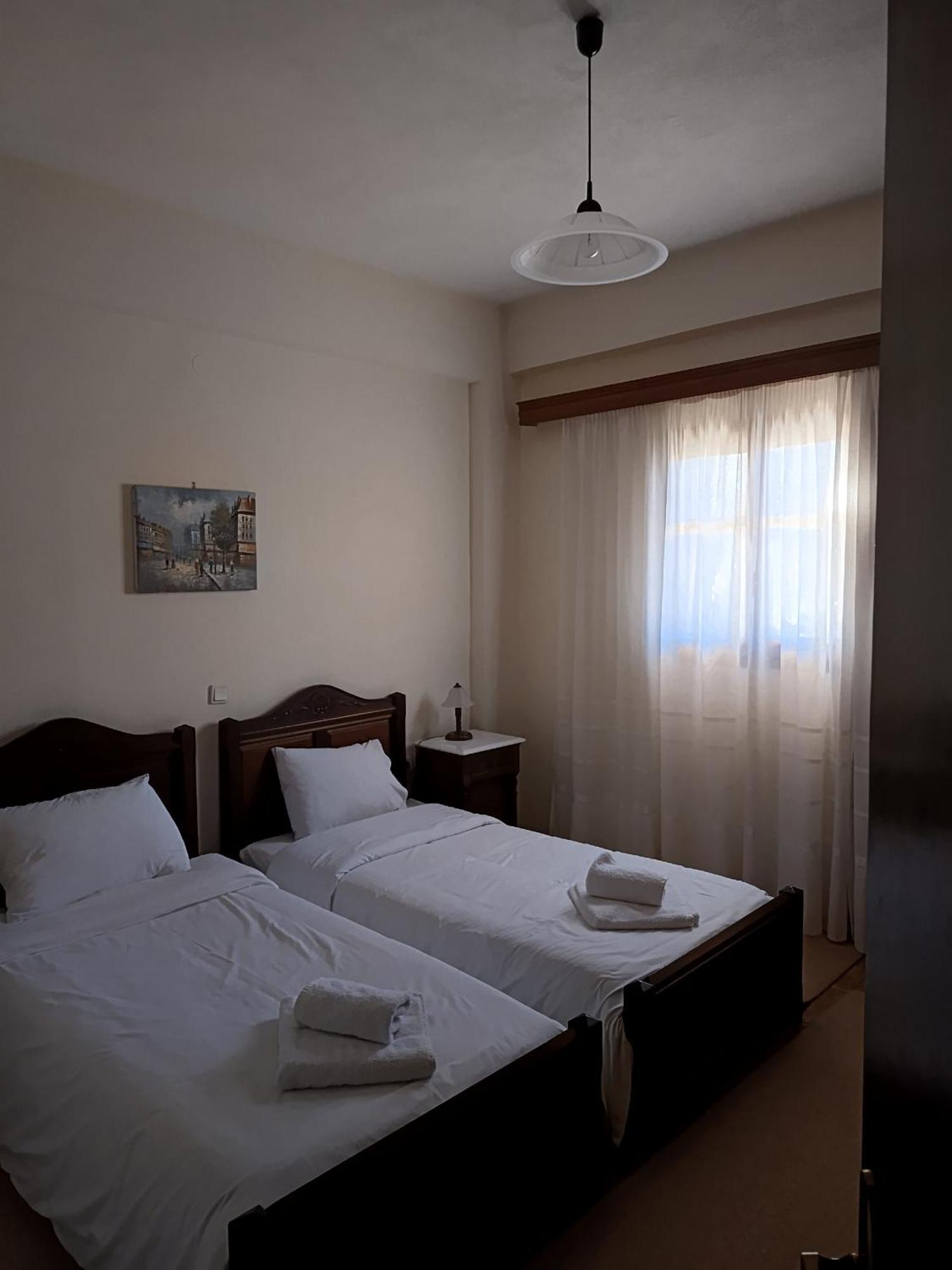 2 Alonia Hotel Anatoliki Frangista Kamer foto
